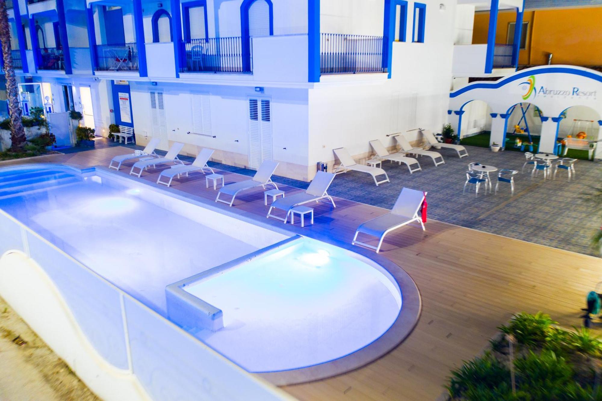 Residence Abruzzo Resort Tortoreto Ngoại thất bức ảnh