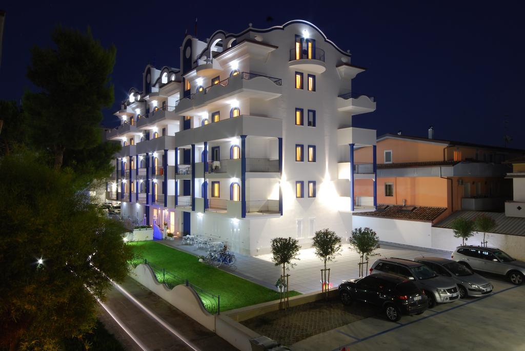 Residence Abruzzo Resort Tortoreto Ngoại thất bức ảnh
